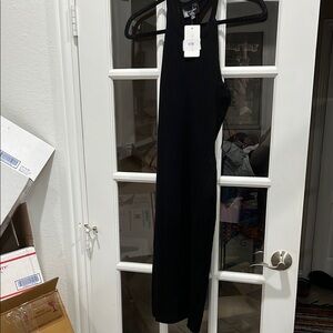 Line & Dot Black Sleeveless Dress
